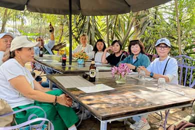 Local Beer and Food Tasting Experience