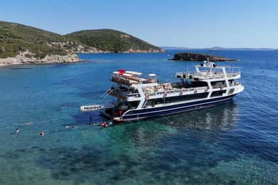 From Izmir: Full Day Boat Trip around Cesme with BBQ Lunch