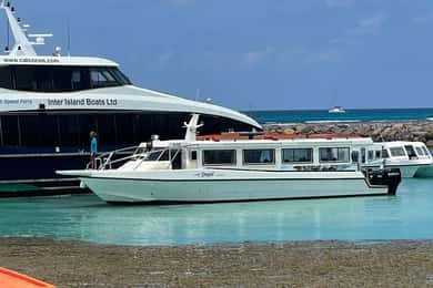 Seychelles: Praslin and La Digue Shared Trip with Lunch