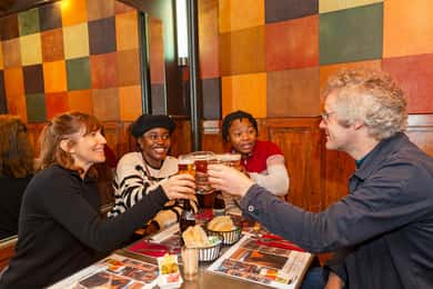 Berlijn Food Tour met volledige maaltijd en bier