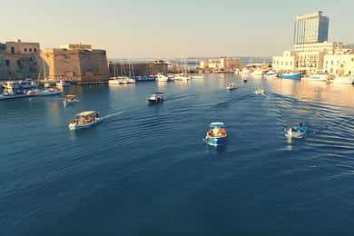 Tour privato in barca Gallipoli Isola di Punta S Andrea Aperitivo