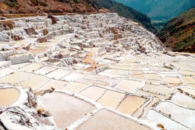Sacred Valley Salt Mines Drop Off in Ollantaytambo(Optional)