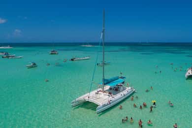 Saona Island Comfort: Cruise by Catamaran All inclusive
