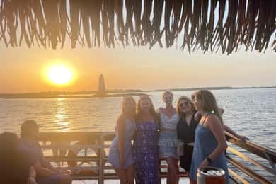 Ilha Tybee: Aventura de barco Tiki ao pôr do sol