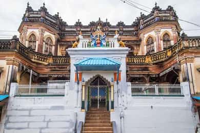 Traslado Privado: Trichy a Madurai vía Tanjore y Chettinad