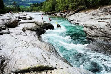 Avventura di Packrafting a Voss