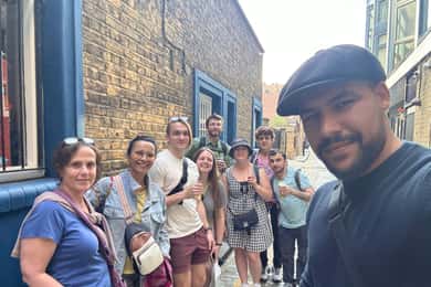 London: Jack the Ripper Tour with Historic Pub Stops