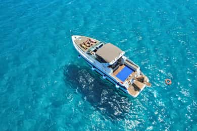 Von Trapani: Ägadische Inseln-Tour mit dem Boot nach Favignana und Levanzo mit Mittagessen
