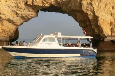 Muscat: gita in barca sulla costa e al tramonto