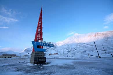Longyearbyen: 3-tägige Snowmobile Tour nach Pyramiden