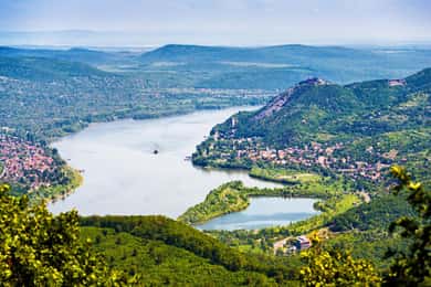 Desde Visegrado: crucero de ida y vuelta a Esztergom