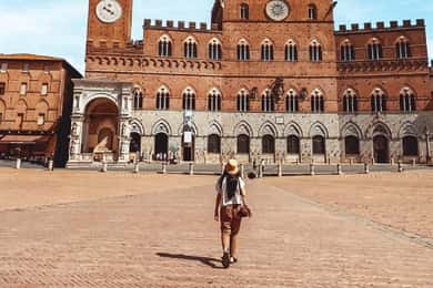 Siena: tour interattivo a piedi alla ricerca di indovinelli