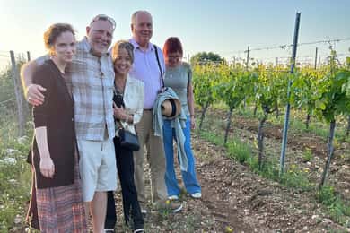 Vieste: Wine Tasting & Vineyard Walk to Cantine Merinum