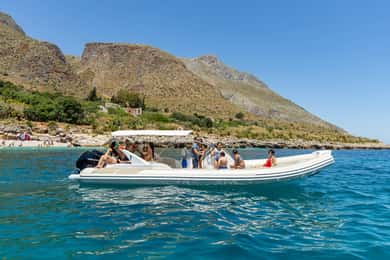 Castellammare: Excursión de medio día en barco a Scopello y Zingaro