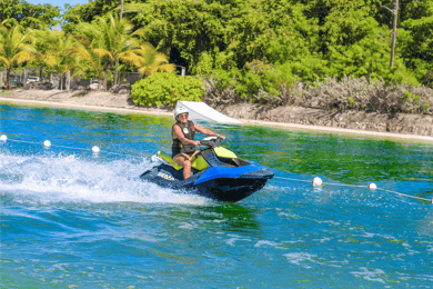 Adrenalina em Punta Cana: jet ski, buggy e aqua kart