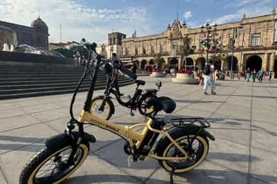 Guadalajara: Divertido recorrido en bicicleta eléctrica.