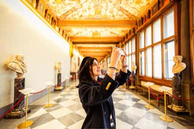 Timed Entry to Uffizi with Optional Audio Guide