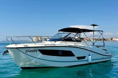 Poreč: Luksuriøs privat bådtur med Quicksilver 875 Sundeck