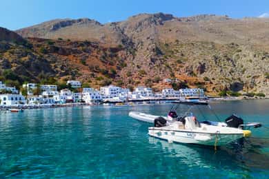 Fra Chania: Omvisning til Loutro (inkludert billetter til båt)