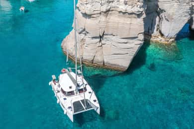 Milos: Kleftiko Morning Catamaran Cruise with Lunch & Drinks