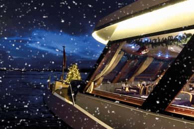 Colônia: Cruzeiro de inverno no rio Reno com música festiva