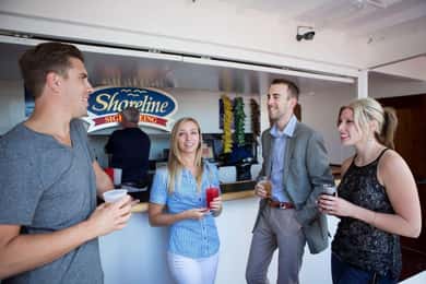 Chicago: Lake Michigan Evening Cruise with Drink