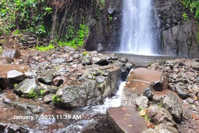 Island Tours: St. Vincent & the Grenadines - Dark View Falls