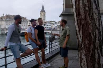 Zurich: LGBTQ city tour through Zurich incl. raclette
