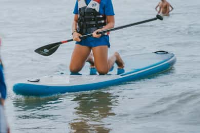 Paddle surfplank huren op het strand van Valencia