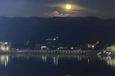 Evening Walking Tour with Fire Rituals-The Pushkar Route