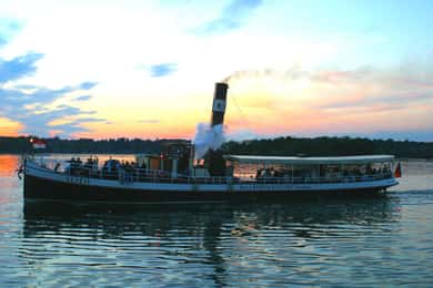Dampfschiff Gustav - Tagesfahrt nach Berlin