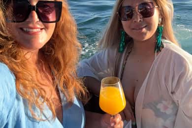 Marbella: Privé bootverhuur met schipper en banaan 2-8 uur