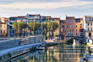 Narbonne: Express Walk with a Local