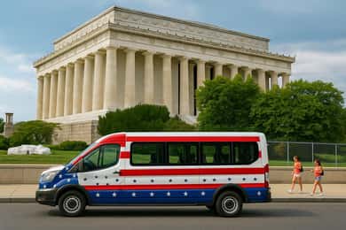 D.C:Monuments&History Guided American Minibus Tour-Day&Night