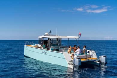 Dubrovnik: Tour in catamarano della Grotta Azzurra con bevande e snorkeling
