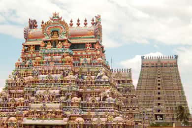 Tour privado de un día: De Pondicherry a Tanjore, Trichy y Madurai