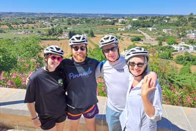 Locorotondo: Guided E-bike Tour with Olive Oil Tasting