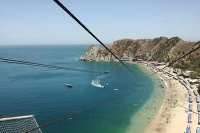 SANTAMARTA: TOUR Combo canopy tour, white beach, lunch included