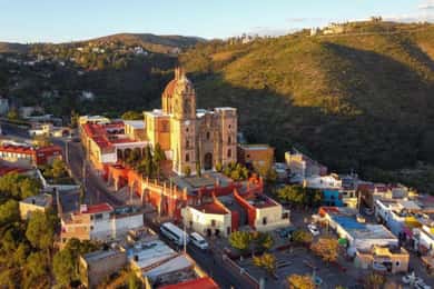 San Miguel de Allende Tour: Een koloniale stad plus Queretaro