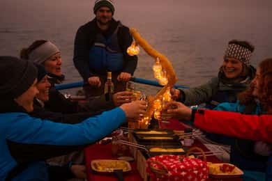 Zúrich: Excursión de un día a Interlaken con flotador para fondue de chocolate