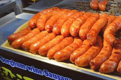 Private Night Market Tour with a Variety of Food Tastings