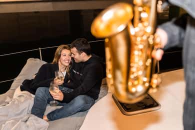 Barcelona: Nachtkreuzfahrt mit Live-Saxophon & Getränk