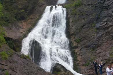 Bridal Veil Falls Rachitele : Oradea 1 day tour by car