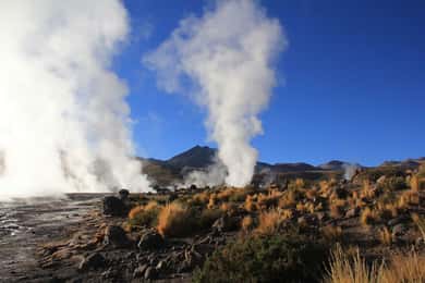 San Pedro de Atacama: Tatio Geysers and Machuca Tour
