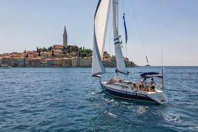 Rovinj: Dagsejlads med istiske tapas og vin