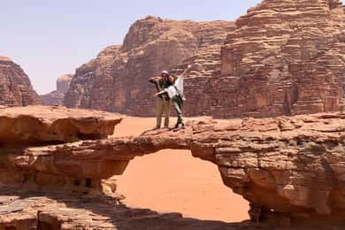 Wadi Rum (2) timmars jeep morgontur eller solnedgångstur
