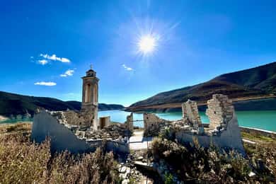 Troodos Mountains : private tour including a wine tasting