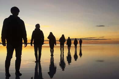 Bolivia: starlights and sunrise in Uyuni salt flat