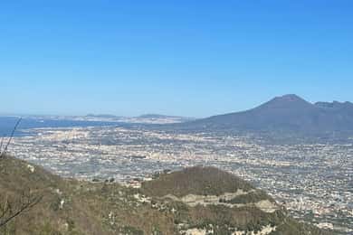 Pompeii-Vesuvius with Lunch from Amalfi Coast All inclusive