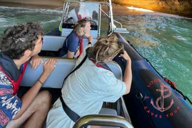 Portimão: Passeio de barco até a Gruta de Benagil